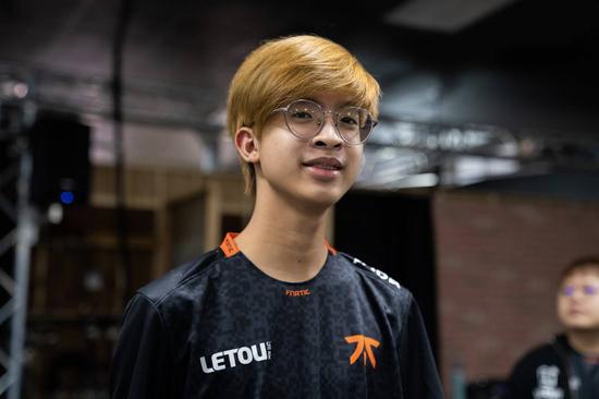AL精彩逆转击败CFO 晋级LOL S15八强