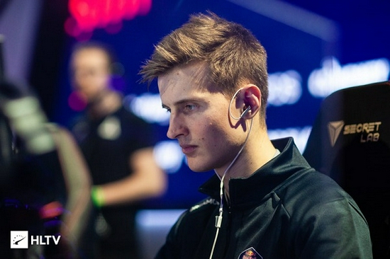 无畏契约手游创造13天3亿收入 Kingshot海外收入大幅增长